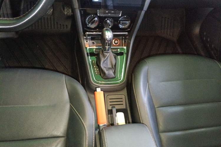 Used Volkswagen Bora 2017 1.6L Automatic Comfort Model
