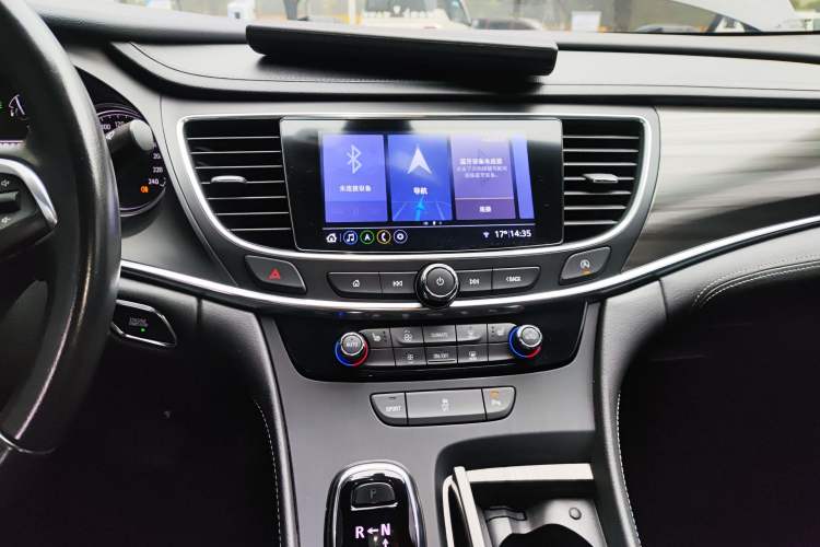 Used Buick LaCrosse 2022 652T Luxury Version