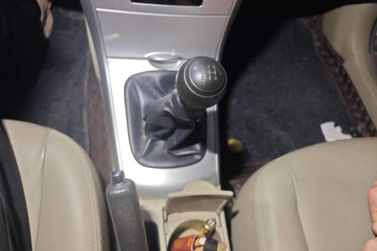 Used Toyota Corolla 2013 Special Edition 1.6L Manual – Cool GL Model
