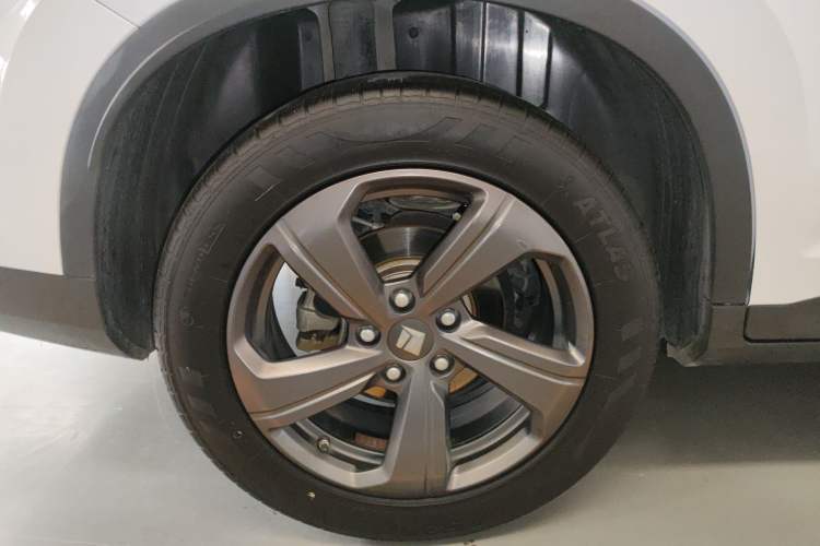 Used Baojun RM-5 2019 1.5T CVT Elite Version with 24-Hour Online Service 6 Seats
