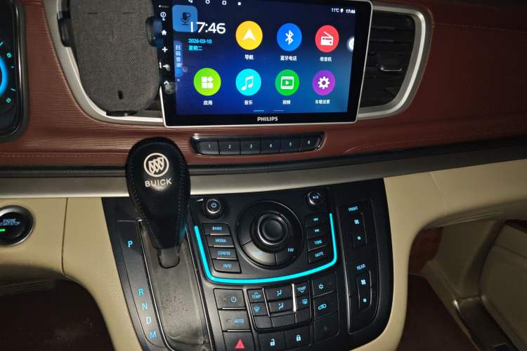 Used Buick GL8 2014 2.4L CT Luxury Business Comfort Edition
