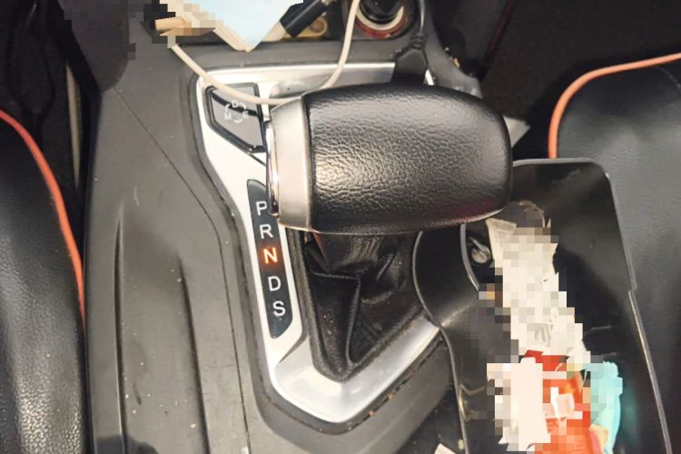 Used GAC Trumpchi GS4 2015 200T G-DCT Comfort Edition Gear Lever