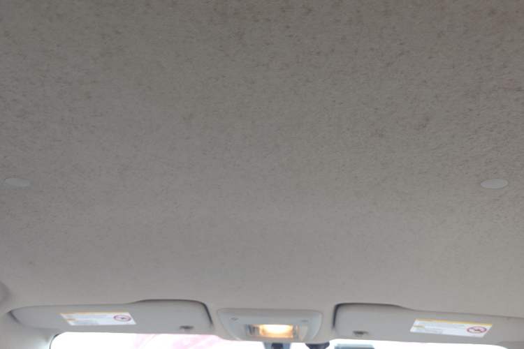 Used Chevrolet Aveo Sonic 2011 Sedan 1.4L Manual Transmission SE
