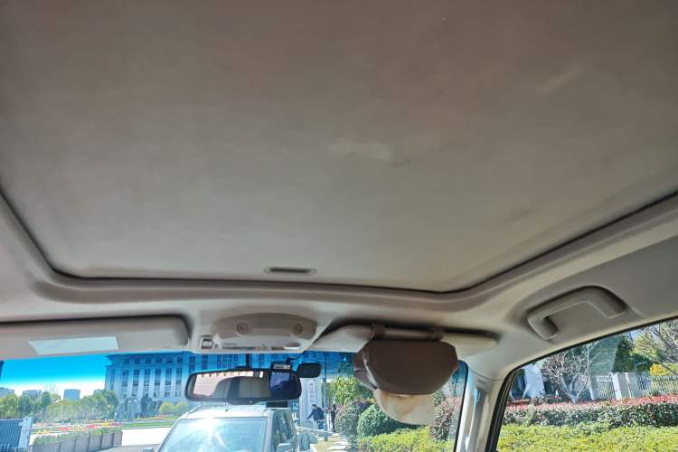 Used Mitsubishi Pajero 2017 V97 3.8L 5-Door GLS Model with Sunroof – Middle East
