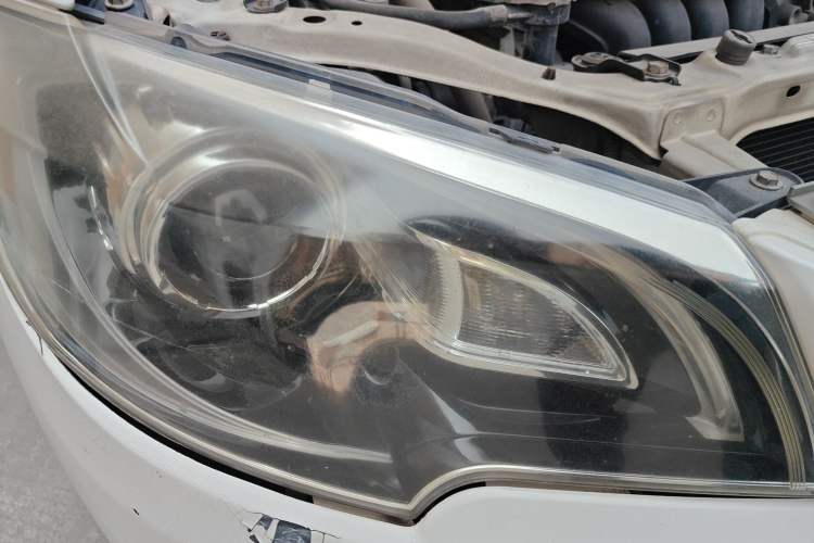 Used Toyota Corolla EX 2013 1.6L Automatic Excellence Edition Right Front Headlight
