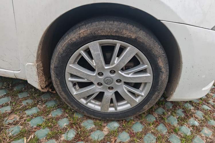 Used Nissan Sylphy 2012 1.8XV CVT Deluxe Edition Right Front Wheel Hub