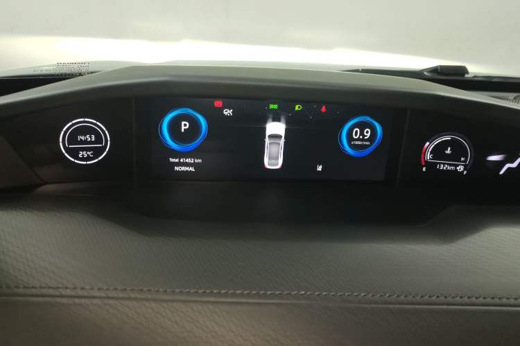 Used CHANGAN UNI-V 2022 2.0T Leading-Speed Edition Instrument Cluster