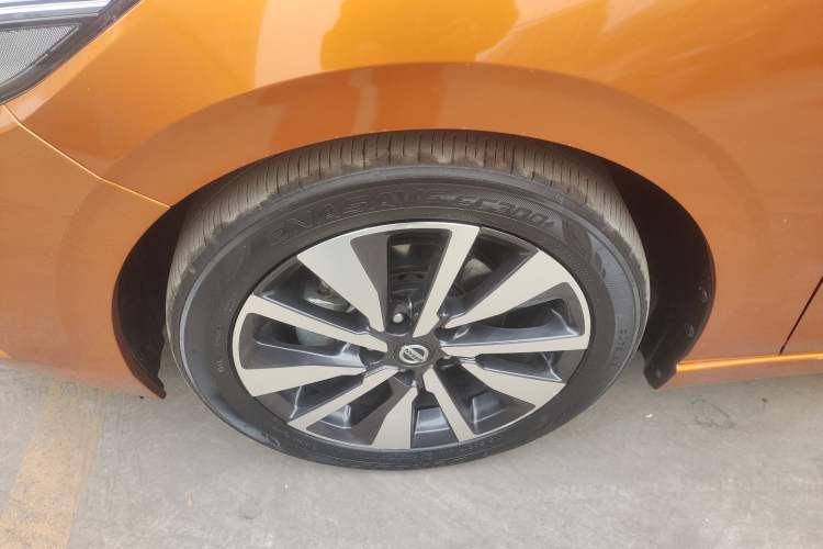 Used Nissan Sylphy 2021 1.6L TOP CVT Luxury Edition Left Front Wheel Hub