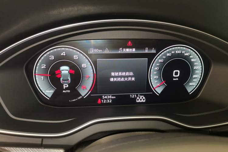 Used Audi Q5L 2025 quattro 45th Anniversary Edition 45 TFSI Luxury Dynamic Model
