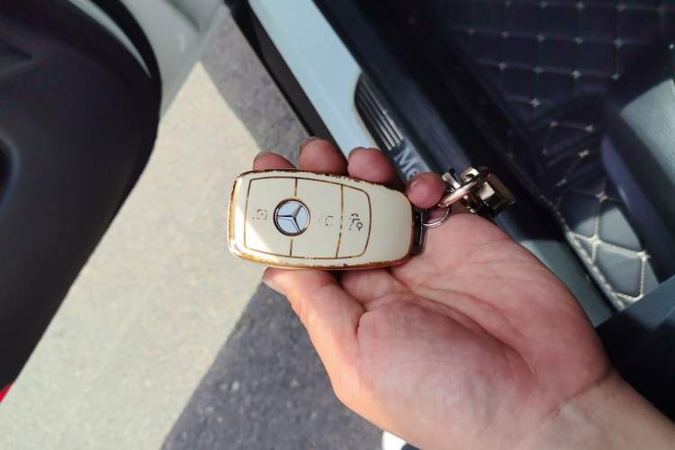 Used Mercedes-Benz GLC Coupe 2021 GLC 260 4MATIC Coupe SUV
