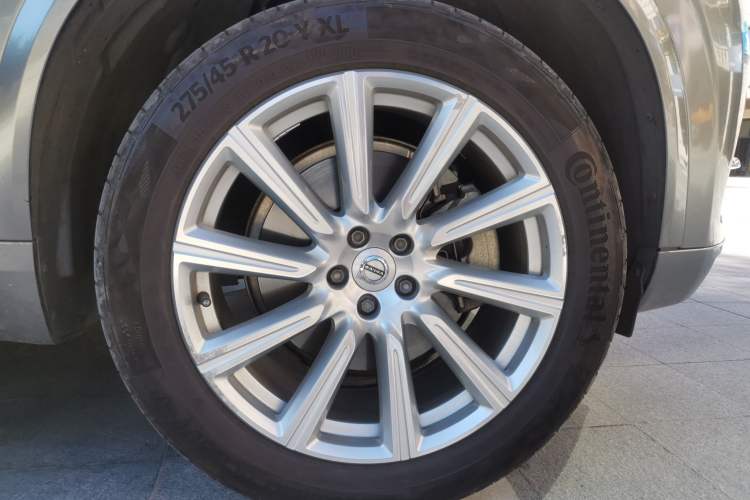 Used Volvo XC90 2019 T6 Zhiyi Edition 7-Seater China VI Standard
