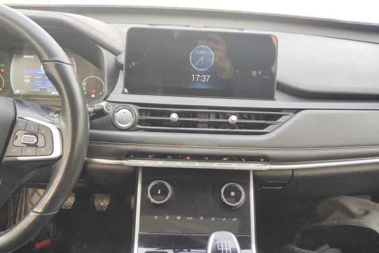 Used Chery Tiggo 8 2022 1.5 TCI Manual Special Edition 7-Seater Audio And AC Panel