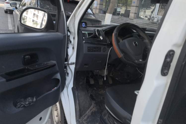 Used Jinbei Hiace X30 2021 1.5L Comfort Model Air-Conditioner-Free Version National VI Standard SWC15M Bus