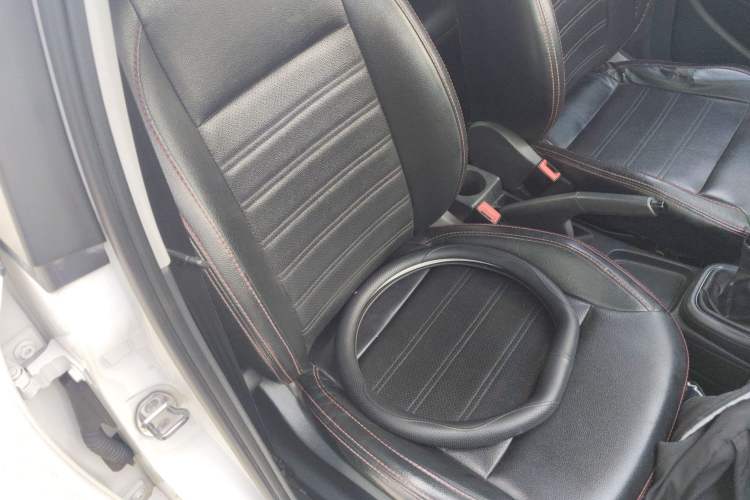 Used Volkswagen Polo 2014 1.4L Manual Fashion Edition Right Front Seat