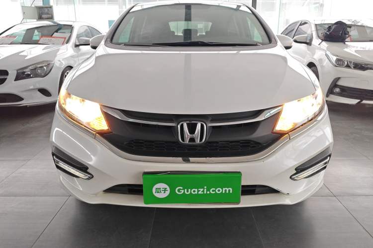 Used Honda Jade 2017 1.8L automatic Comfort version 5 seats Front