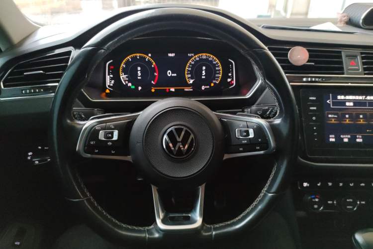 Used Volkswagen Tiguan L 2021 330TSI Automatic Two-Wheel Drive R-Line Enhanced Edition