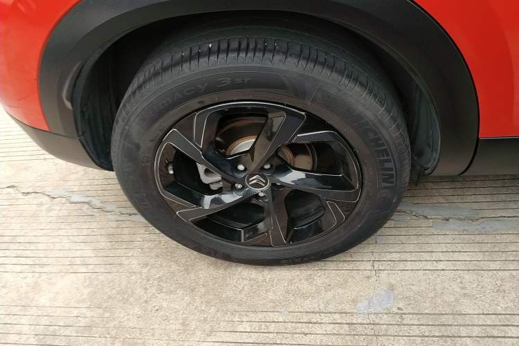 Used Citroen C5 AIRCROSS 2017 350THP Fashion Edition Right Rear Wheel Hub