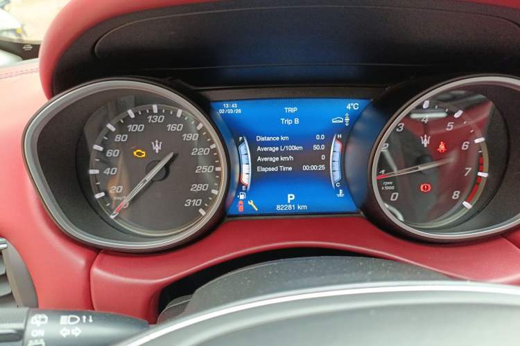 Used Maserati Levante 2018 3.0T Standard Edition Instrument Cluster