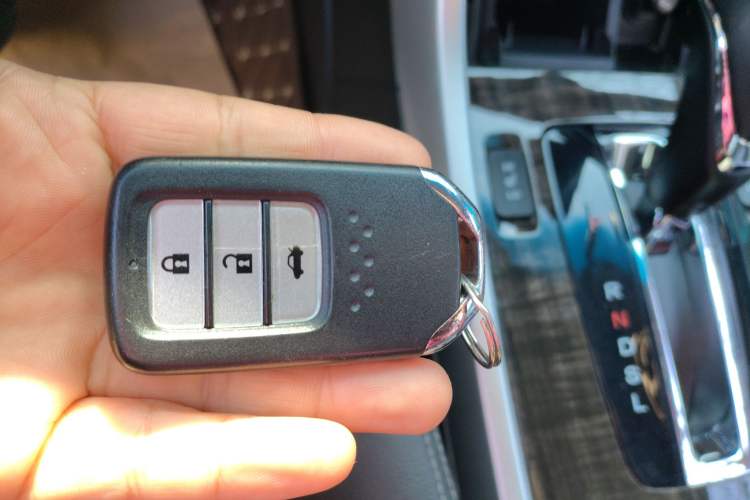 Used Honda Accord 2015 2.4L EX Luxury Edition Vehicle Key