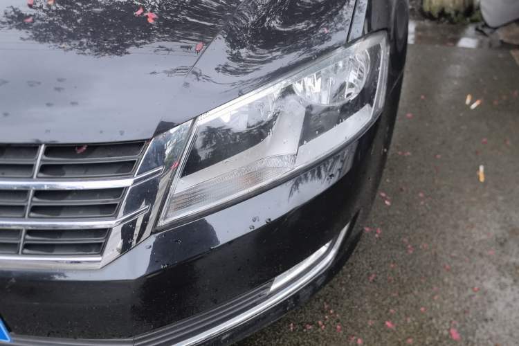 Used Volkswagen Lavida 2013 Restyled Classic 1.6L Manual Comfort Edition Left Front Headlight