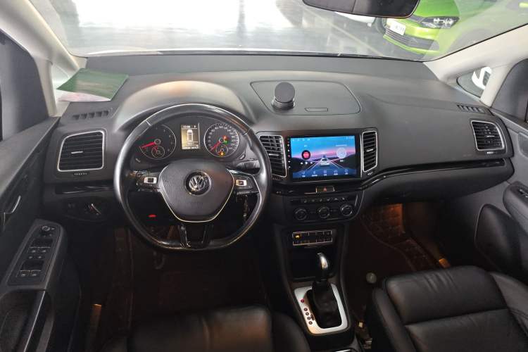 Used Volkswagen Sharan 2016 380TSI Luxury 7-Seater
