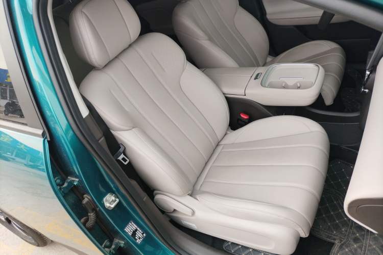 Used AION UT 2025 420 Intelligent Luxury Edition