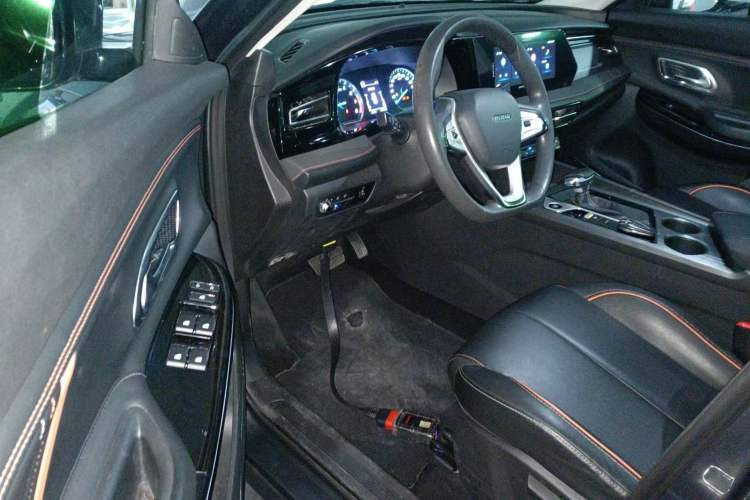 Used CHANGAN OSHAN X7 PLUS 2022 1.5T Blue Whale Edition Automatic Luxury 7-Seater