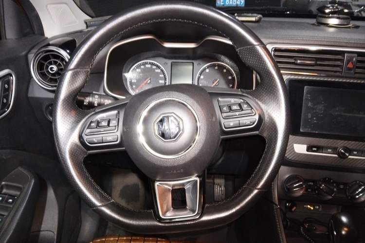 Used MG ZS 2017 1.5L Automatic Luxury Edition
