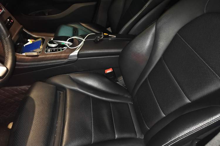 Used Mercedes-Benz GLC 2016 GLC 200 4MATIC
