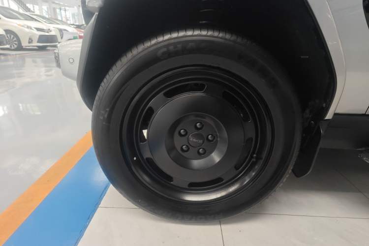 Used iCAR V23 2025 401 Two-Wheel Drive Intelligent Driving Version Left Front Wheel Hub