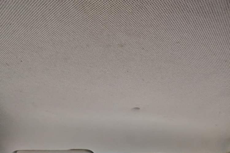 Used Baojun 310 2016 1.2L manual Comfort trim level
