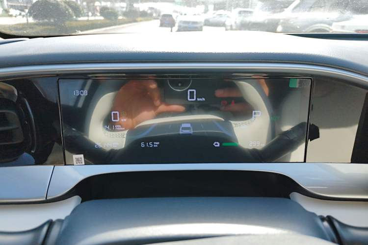 Used Geely Galaxy Geome 2025 UP 410km Exploration Edition
