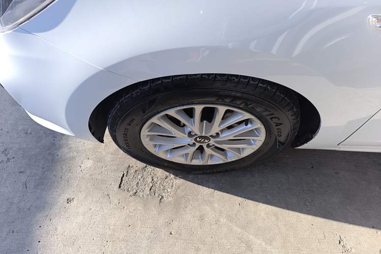 Used Kia K2 2017 Sedan 1.4L Automatic Transmission 15th Anniversary Special Edition GLS