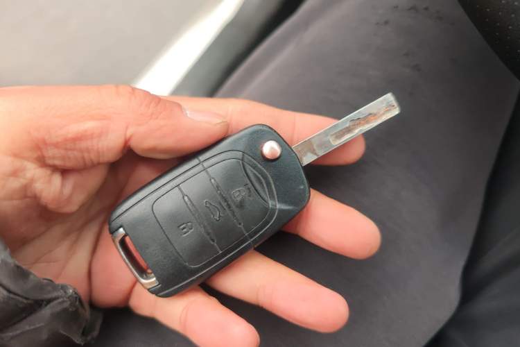 Used Baojun 310 2016 1.2L Manual Luxury Model Vehicle Key