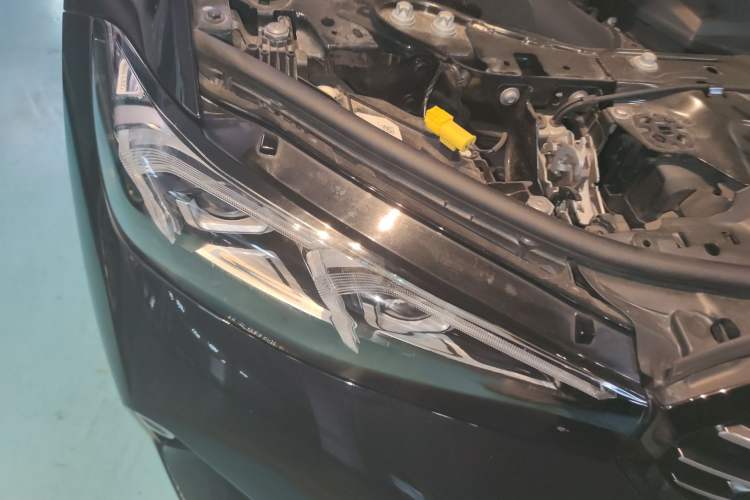 Used BMW 3 Series 2023 325Li M Sport Night Edition Package Right Front Headlight