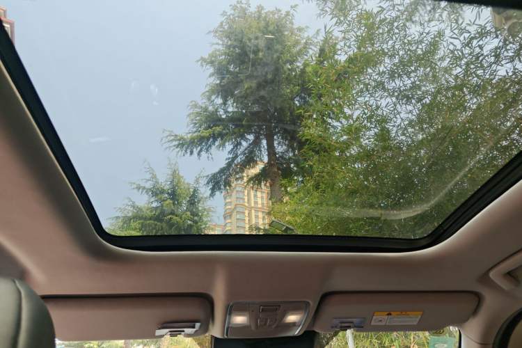 Used CHANGAN CS95 2019 2.0T Four-Wheel Drive Prestige Version