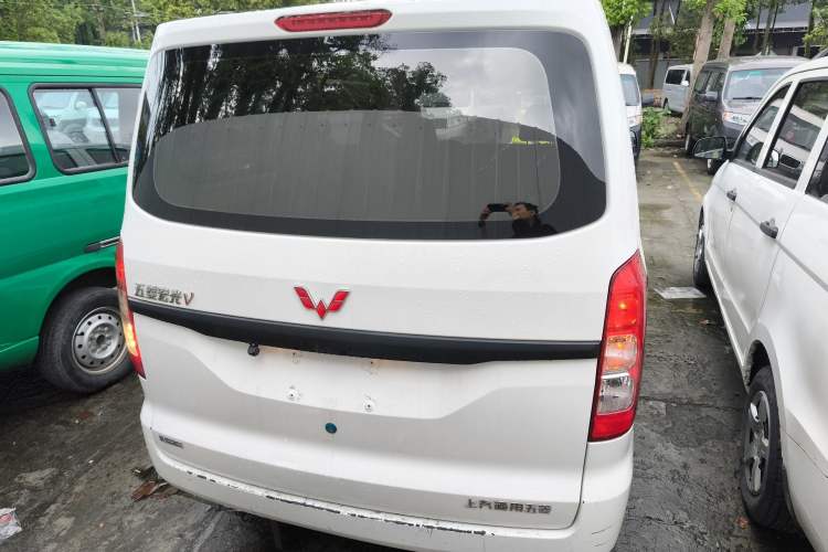 Used Wuling Hongguang V 2022 1.5L Jingqu Edition Electric-Assist LAR Rear
