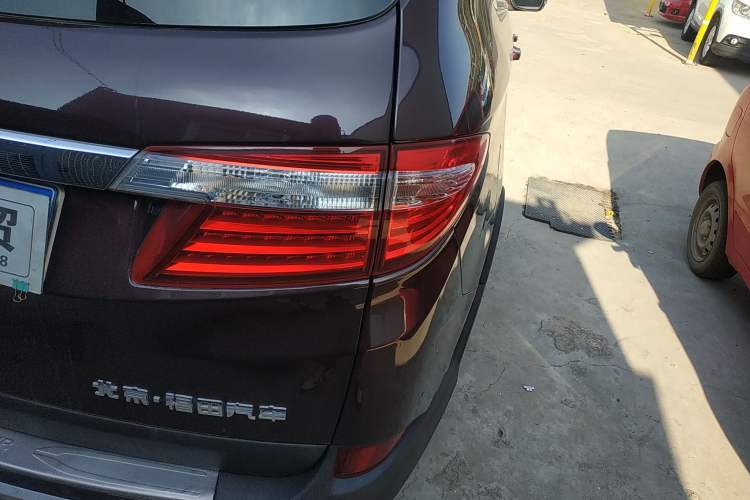 Used Foton Jiatu im8 2017 1.5L ZhiZun Model
