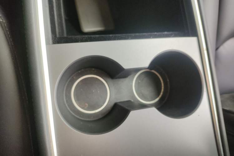 Used Tesla Model 3 2021 Standard Range Rear-Drive Upgraded Version Interior 1