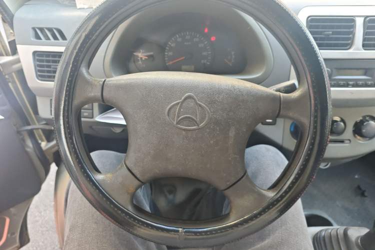 Used CHANGAN KAICHENG Xingguang 4500 2012 1.3L Base Version 4G13S1 Steering Wheel