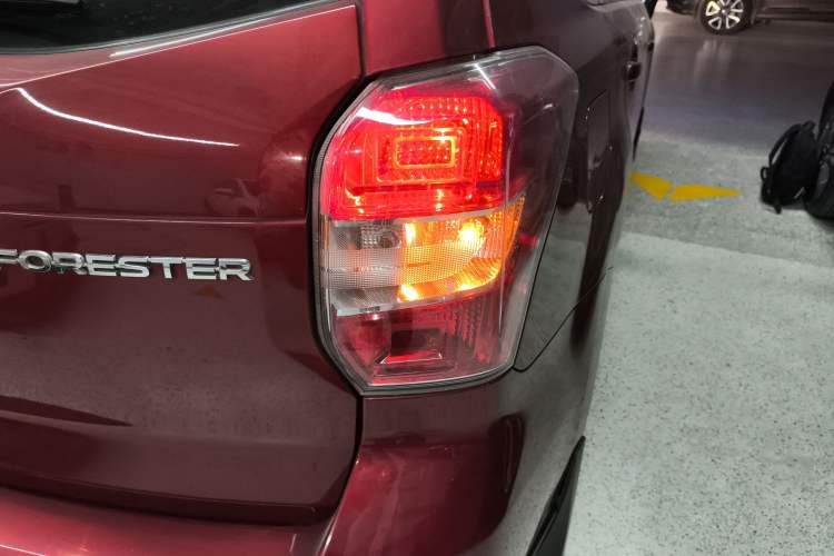 Used Subaru Forester 2015 2.5i Special Edition Commemorative Model
