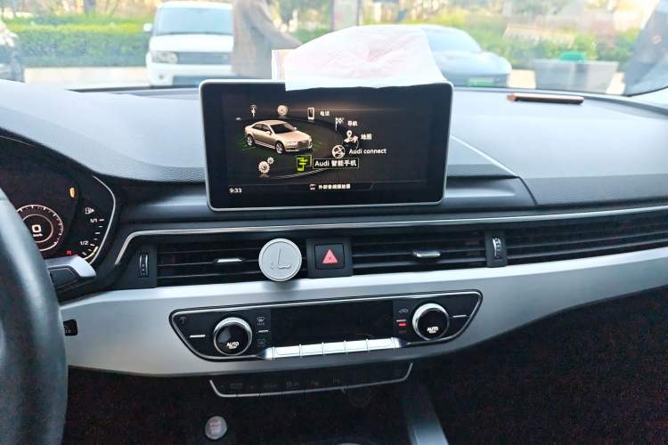 Used Audi A4L 2019 40 TFSI Fashion Edition China VI Emission Standard