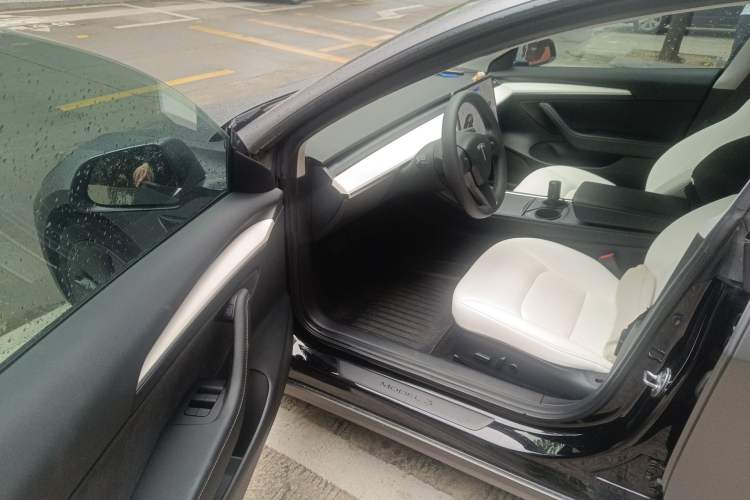 Used Tesla Model 3 2021 Standard Range Rear-Drive Upgraded Version
