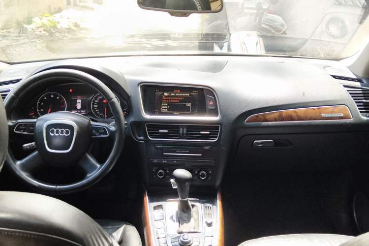 Used Audi Q5 2011 2.0TFSI Comfort Version