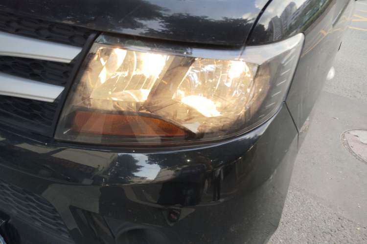 Used JAC Refine M3 2021 PLUS 1.8L 2-Seat Shuttle Version
