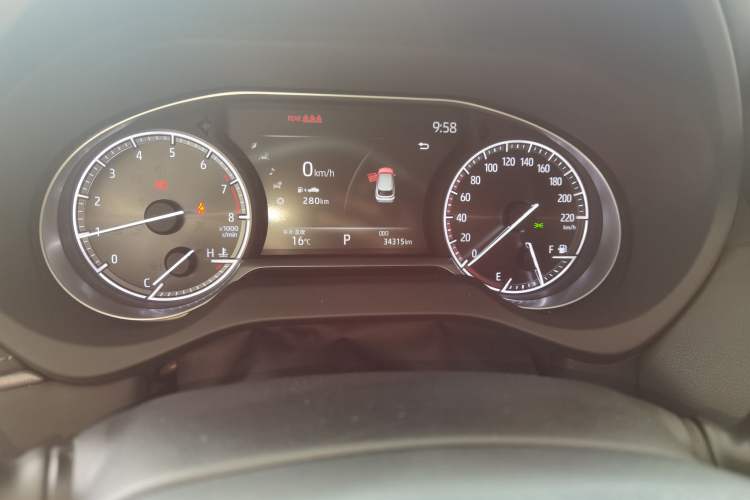 Used Toyota Harrier 2022 2.0L CVT Two-Wheel Drive Deluxe Edition