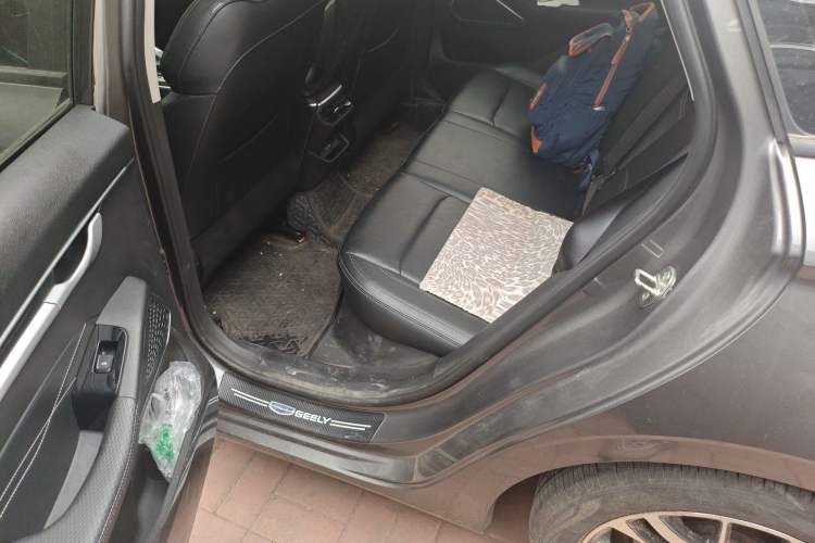 Used Geely Auto Emgrand 2023 4th Generation Champion Edition 1.5L CVT Luxury Model Left Rear Seat