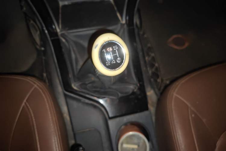 Used Great Wall Wingle 6 2017 2.4L Gasoline 4x4 Elite Version 4G69
