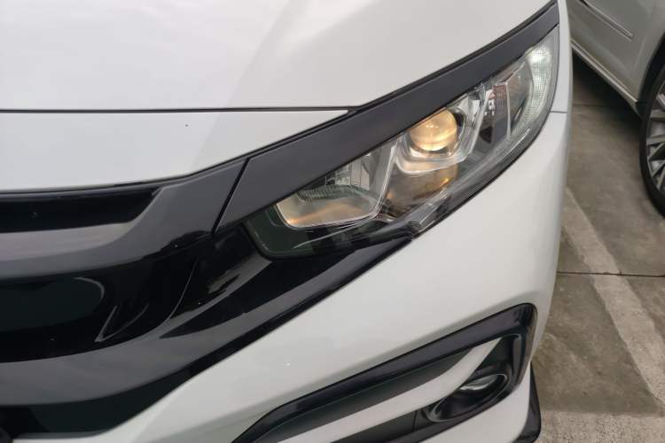 Used Honda Civic 2021 HATCHBACK 220TURBO CVT New Trendsetter Left Front Headlight