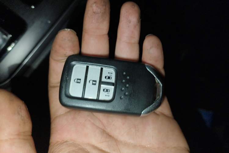 Used Honda Elysion 2016 2.4L Supreme Edition
